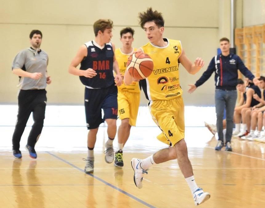 Under 18 Gold: BASKET 2000 PASSA A VIGNOLA MA SOLO AL SUPPLEMENTARE